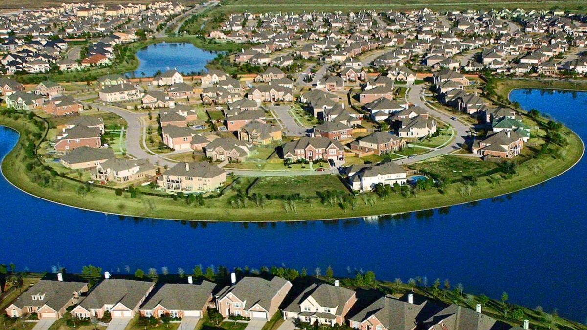 Commercial Roofing in the Pearland-Brazoria Corridor