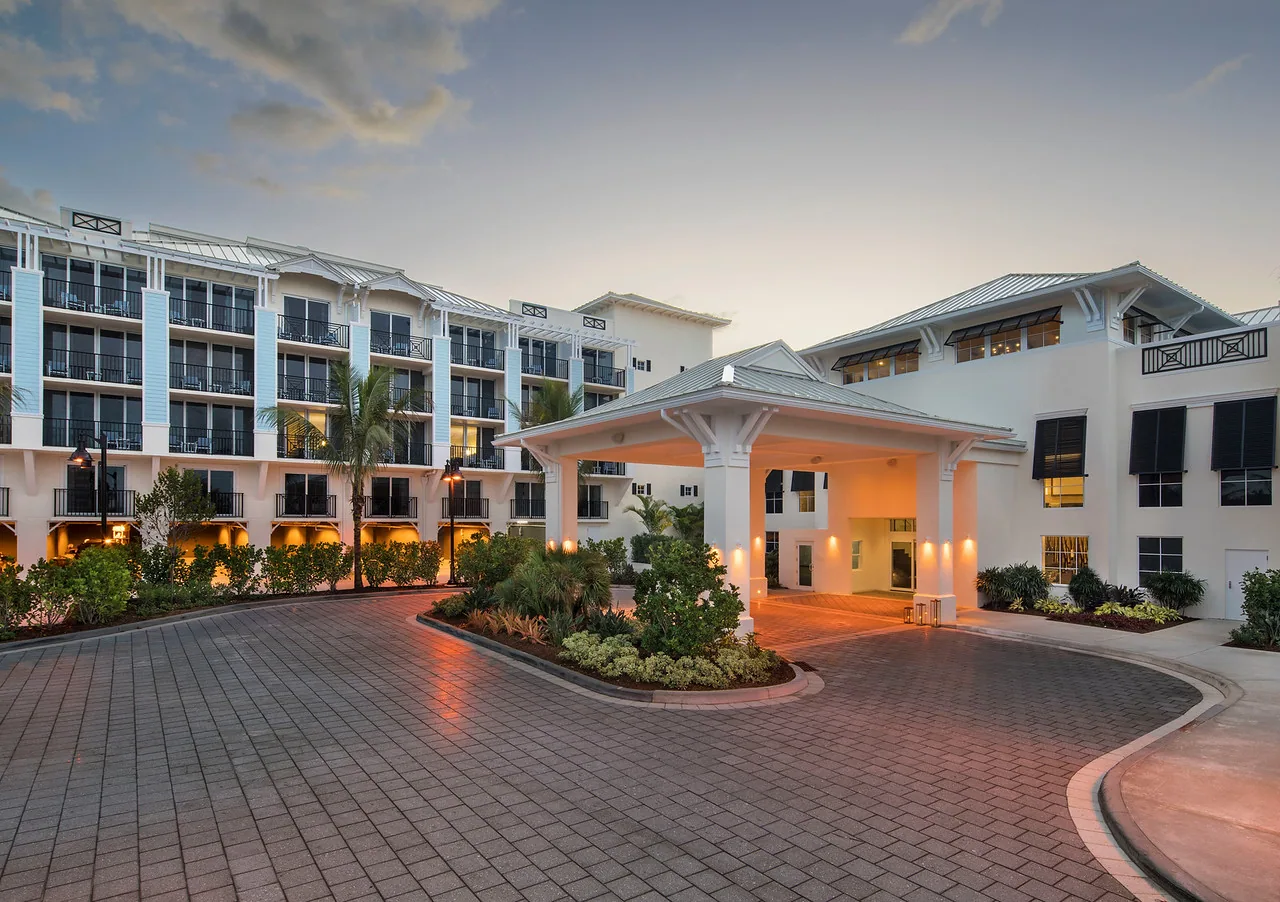 Commercial Roofing for Hotels and Hospitality Groups in Pearland, TX Commercial Roofing for Hotels and Hospitality Groups in Pearland, TX