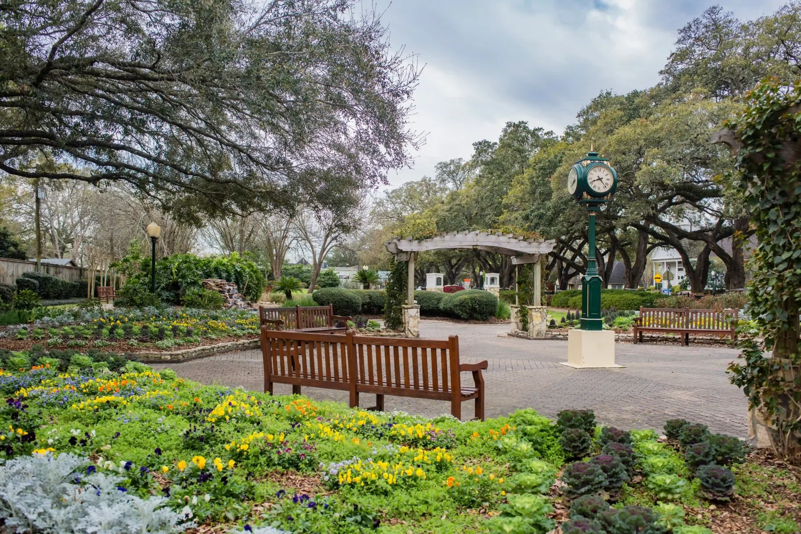 Commercial Roofing in League City’s Medical and Historic Districts, League City, TX